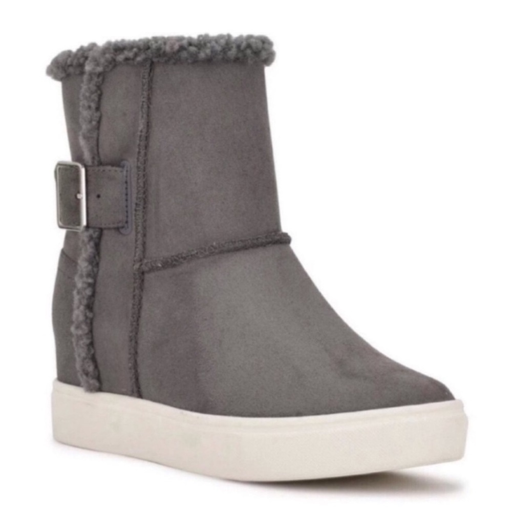 New Nine West Sneaker Boots